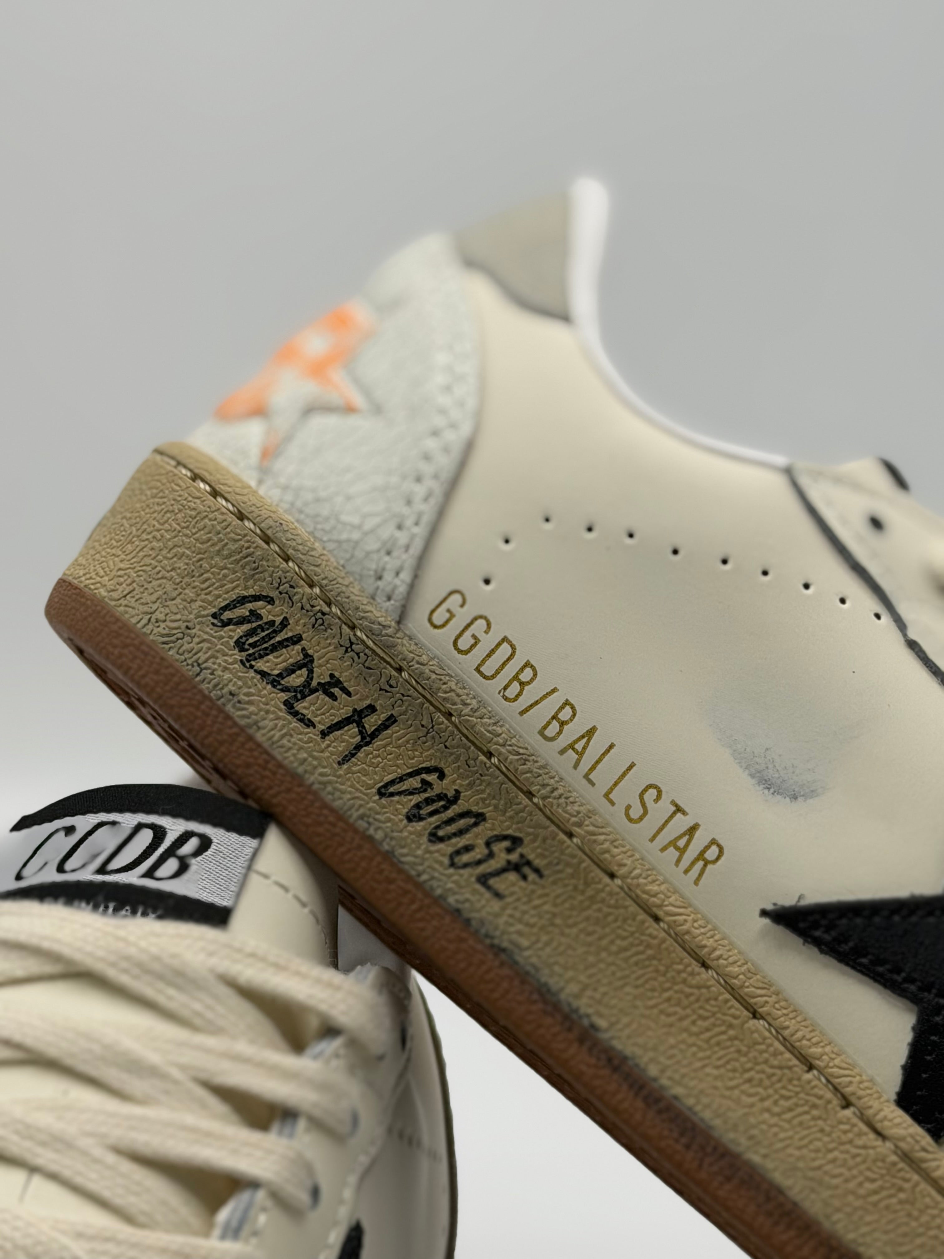 Golden Goose Ball Star “Black Star” | Beige-Negro