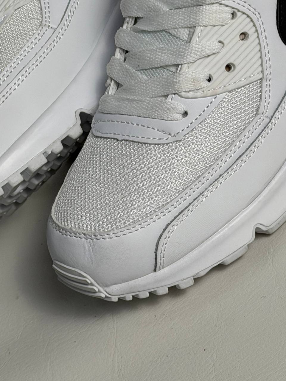 Air Max 90 "White Reptile" | Blanco-Negro