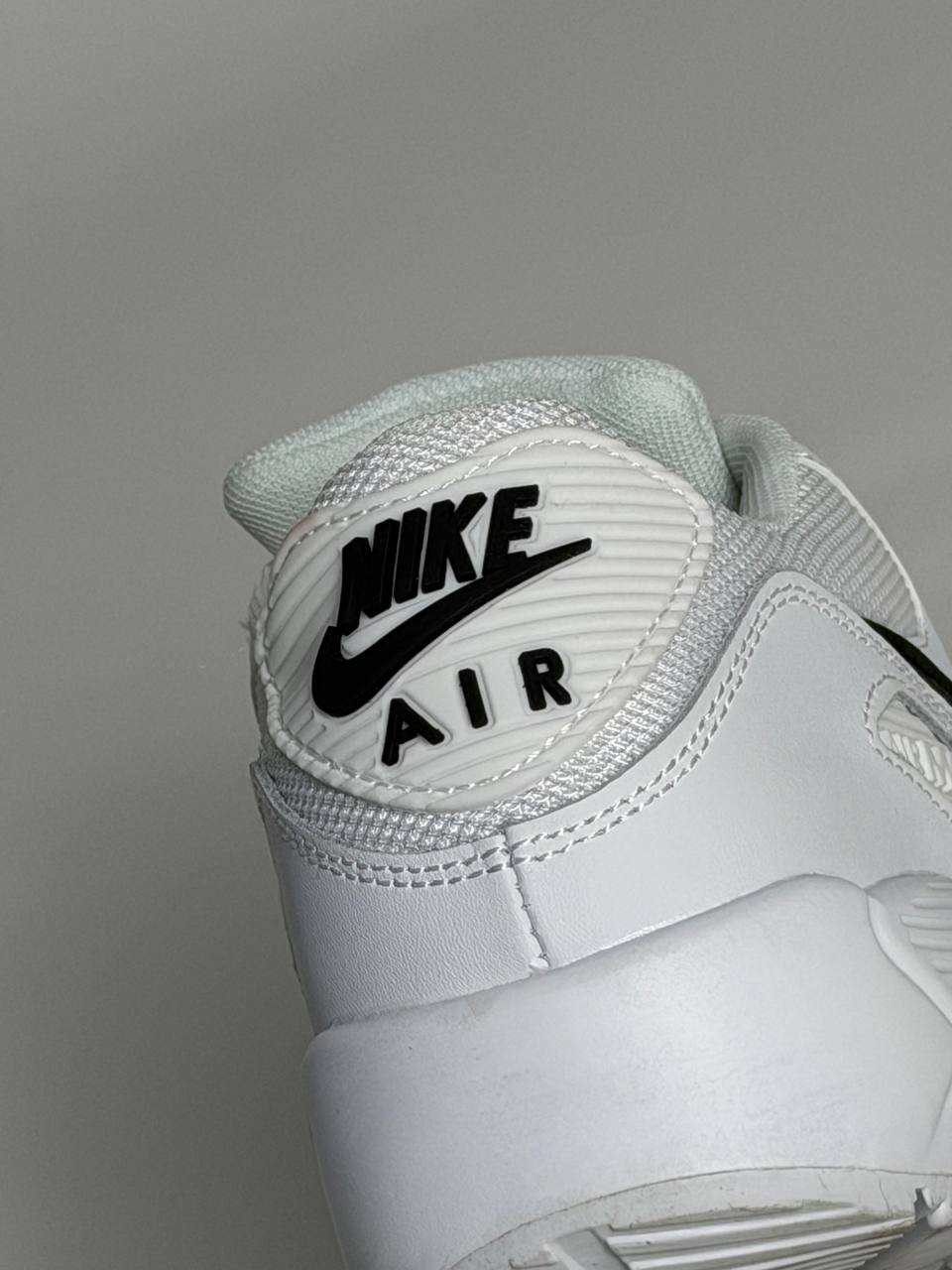 Air Max 90 "White Reptile" | Blanco-Negro