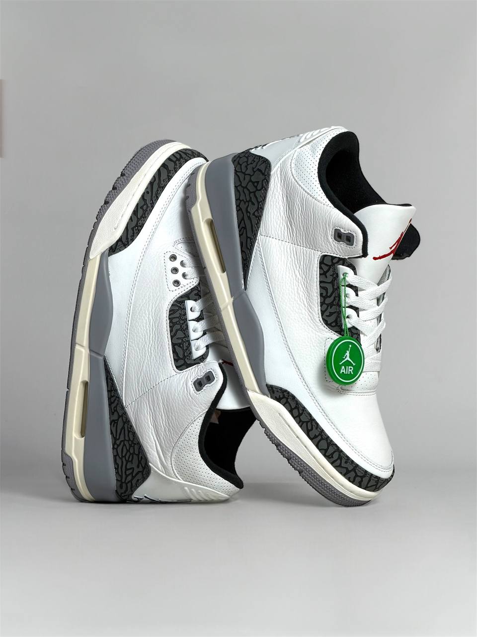 Air Jordan Retro 3 "Cement Grey" | Blanco-Gris