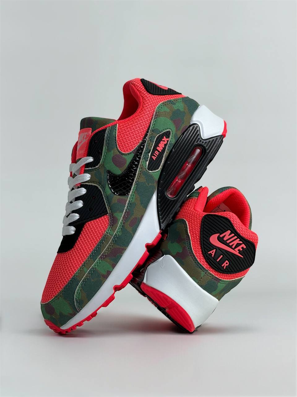 Air Max 90 "Dark Sage and Solar Red"  | Rojo-Verde