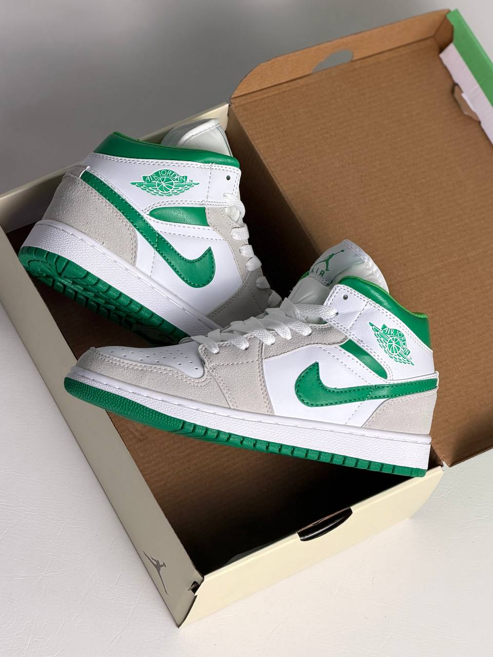 Air Jordan 1 MID SE | Blanco-Verde