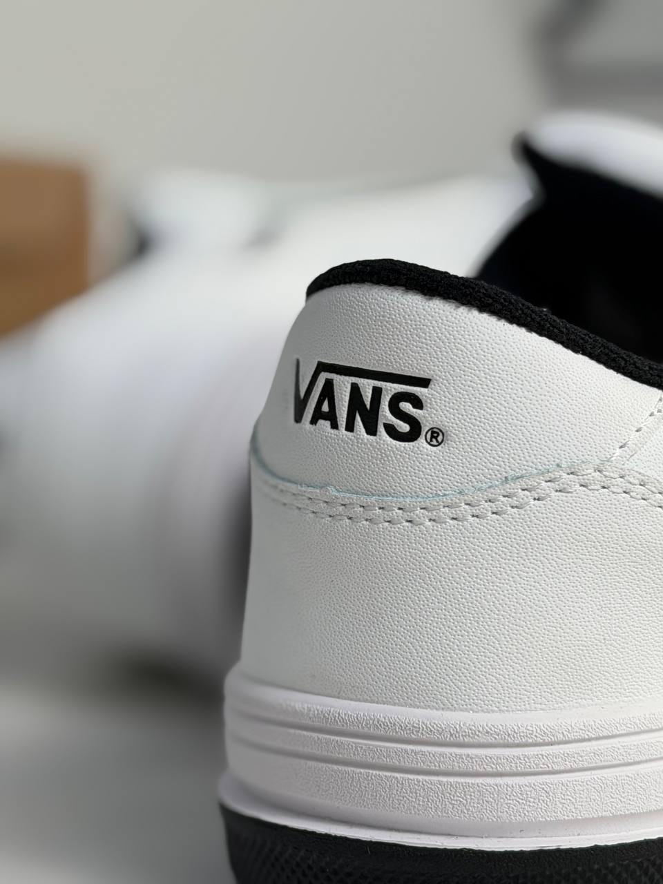Vans Hylane | Blanco-Negro