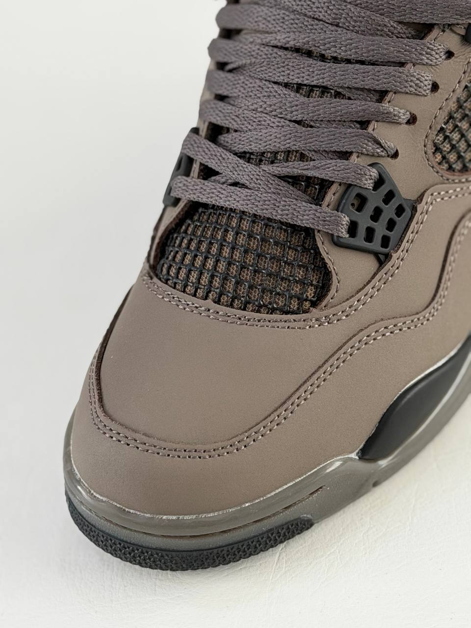 Nike Jordan Retro 4 'Cave Stone’ | Marrón