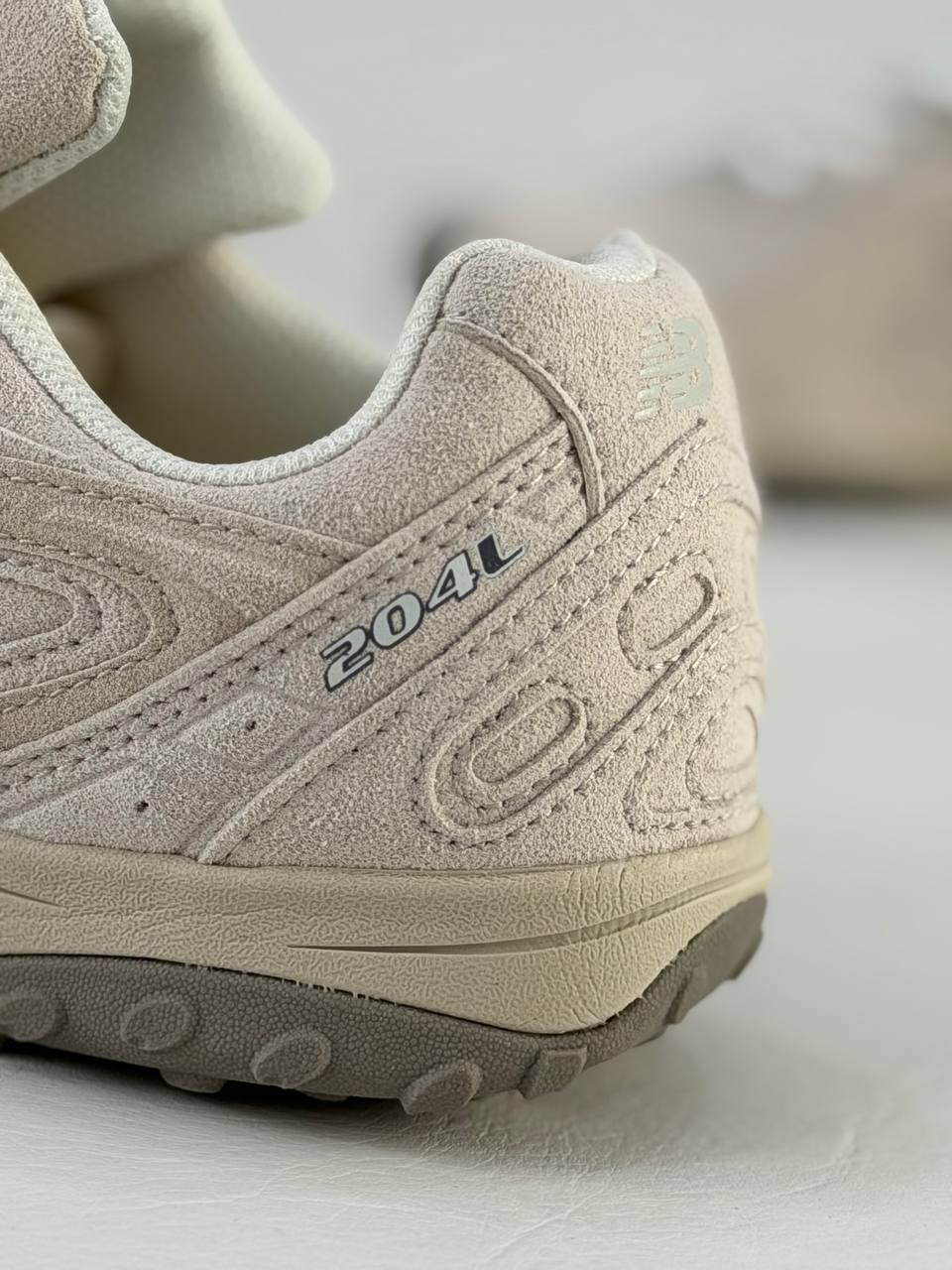 New Balance 204L 'Timberwolf Linen' | Beige