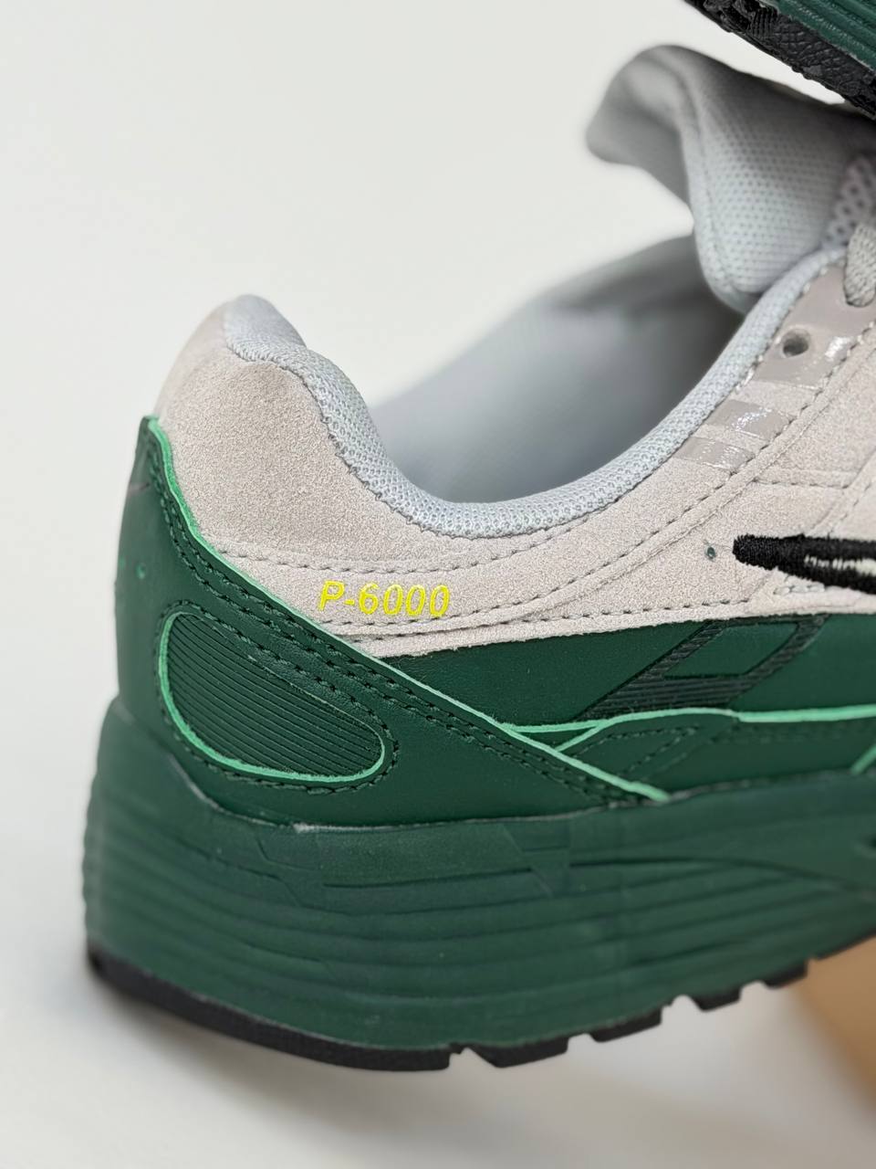 Nike P-6000 PRM | Verde-Blanco