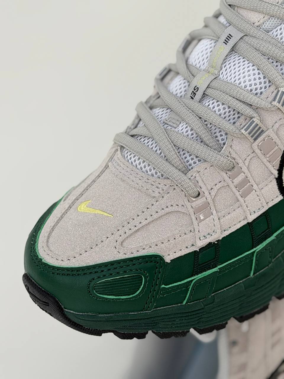 Nike P-6000 PRM | Verde-Blanco