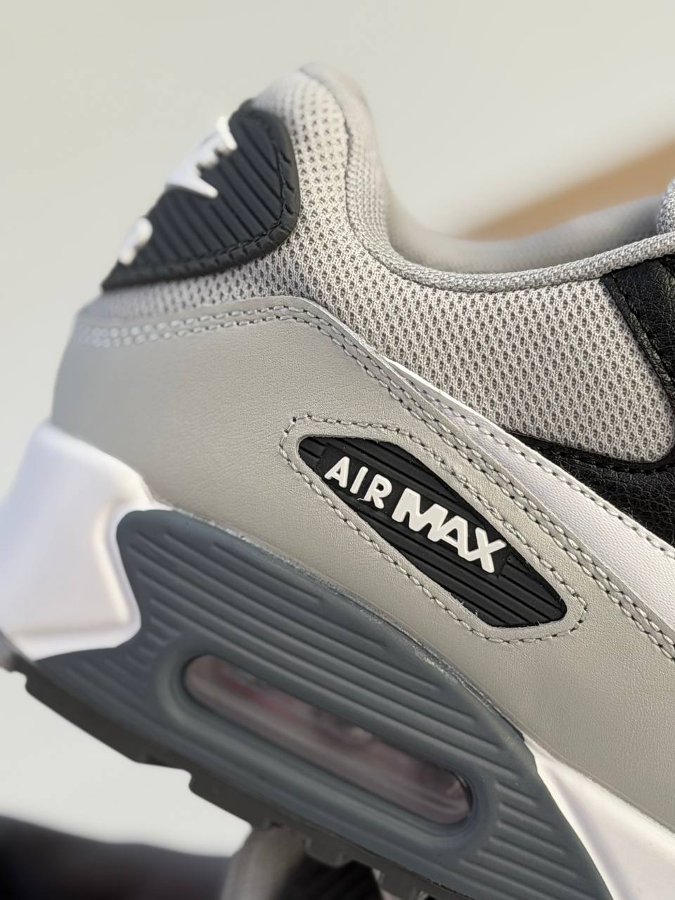 Air Max 90 Essential Wolf | Gris-Blanco