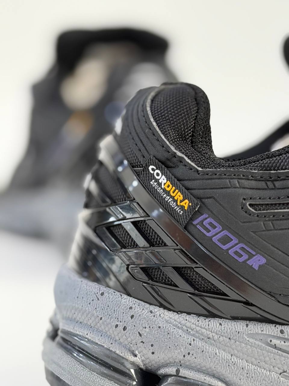 New Balance 1906R - Black / Prism Purple / Castlerock – Kith. | Púrpura-Negro