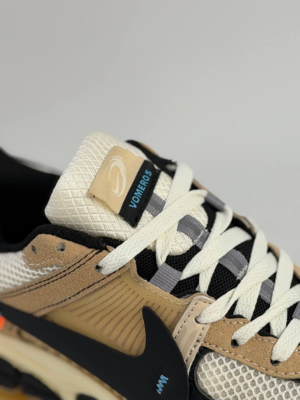 Nike Zoom Vomero 5 X Off White | Beige