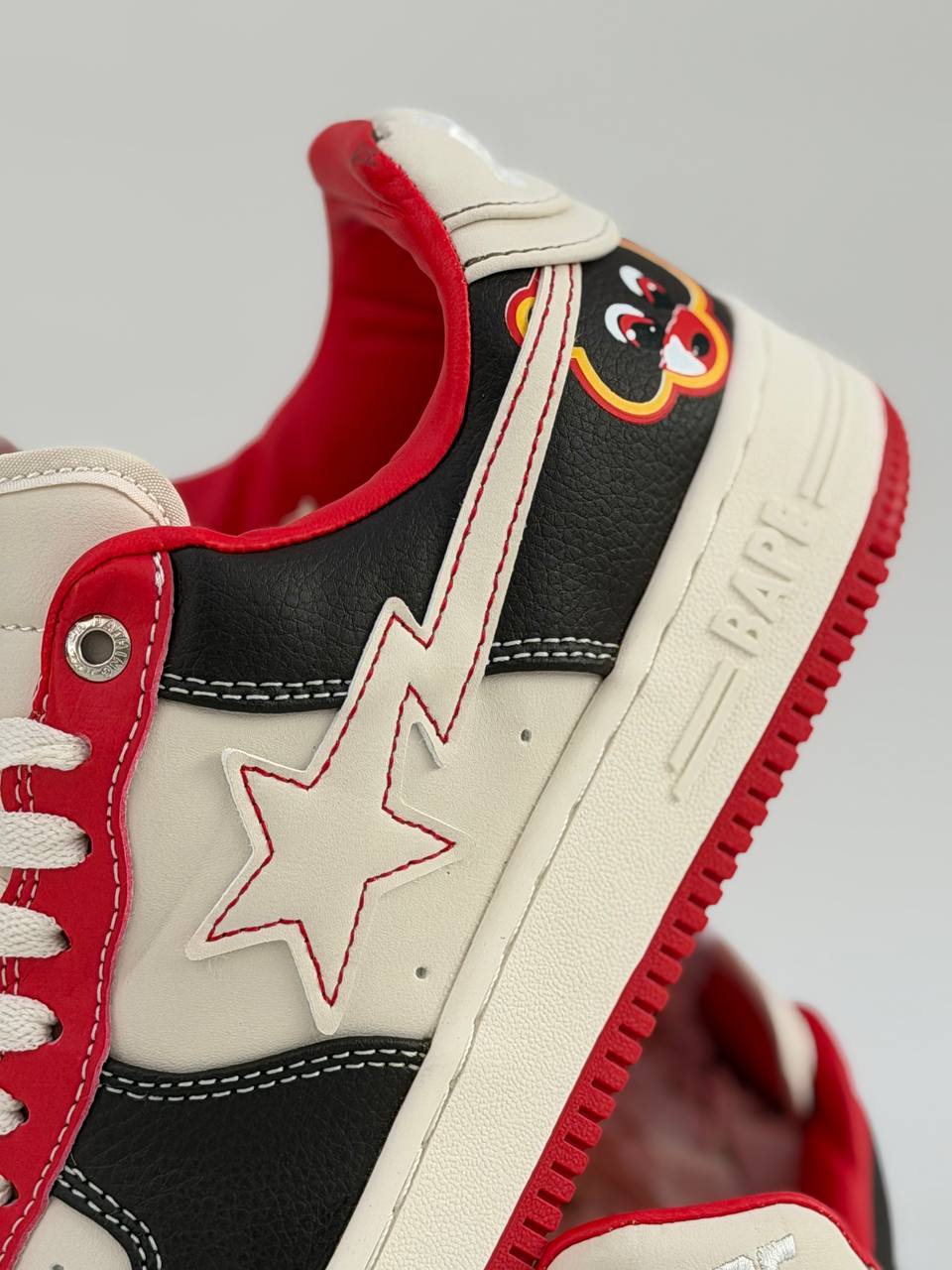 Bape Sta X Kanye West | Beige-Rojo