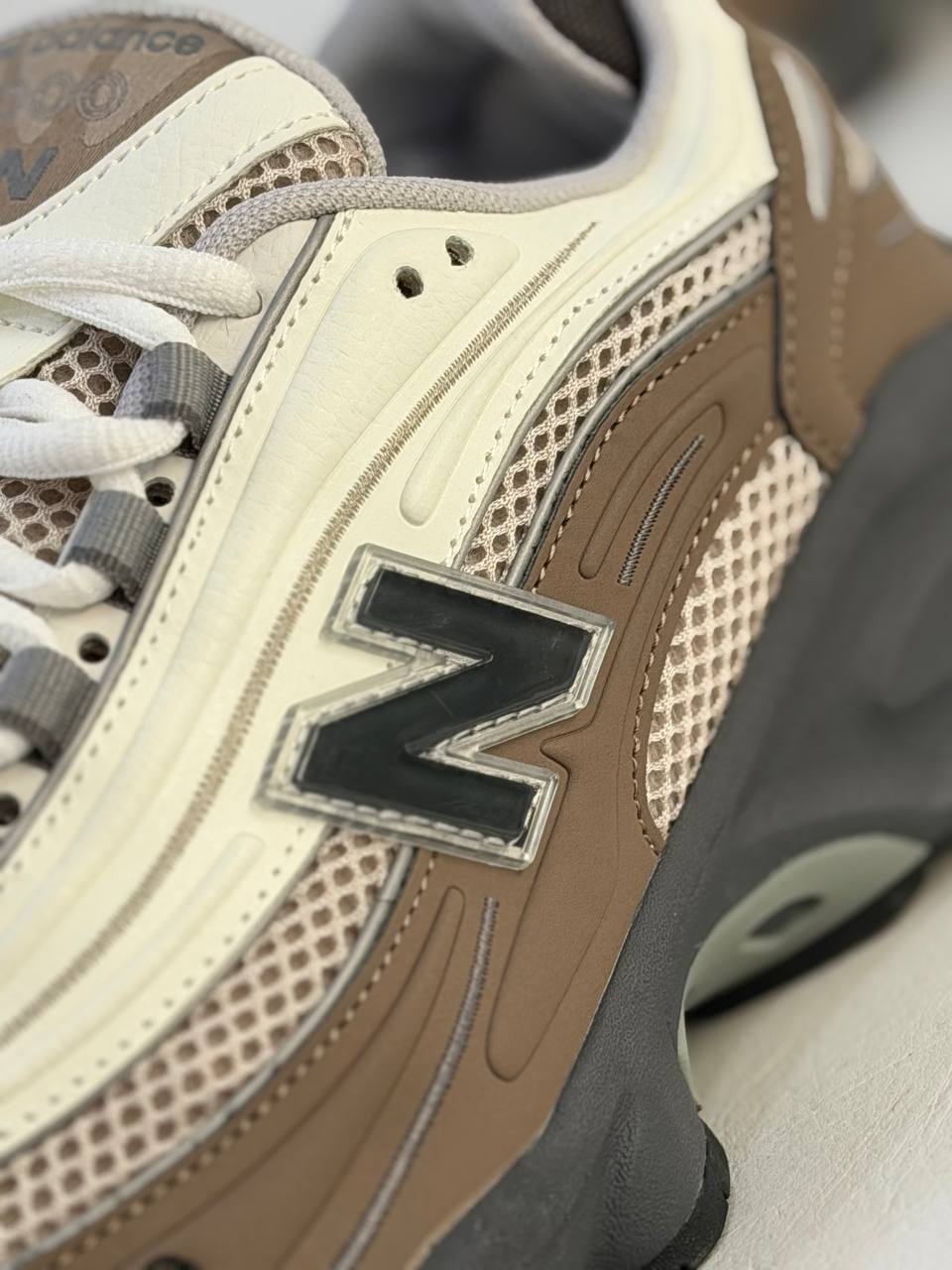 New Balance 1000 Mushroom | Marrón