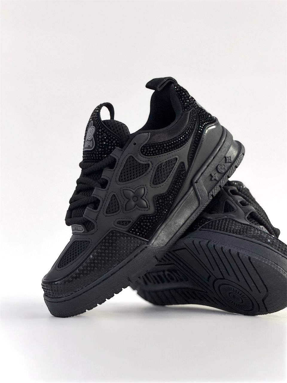 Louis Vuitton Trainer | Black