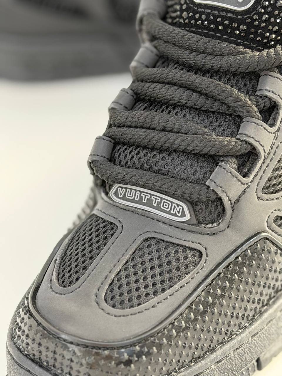 Louis Vuitton Trainer | Black