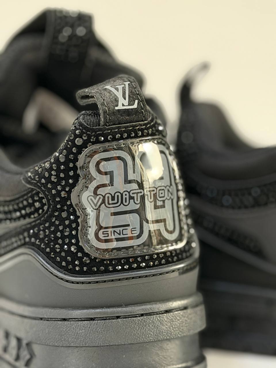 Louis Vuitton Trainer | Black