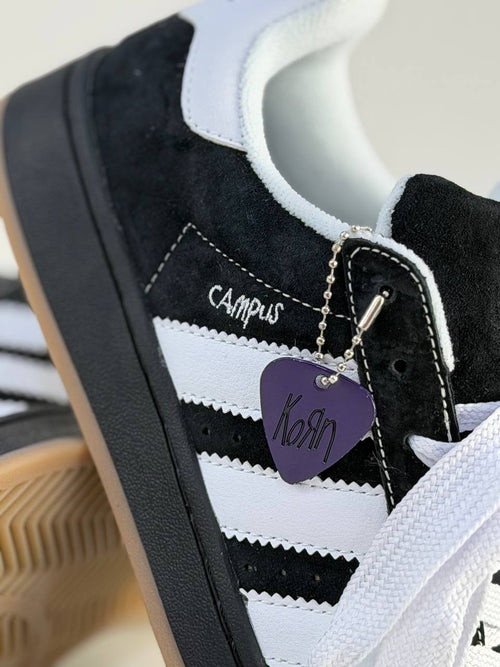 Adidad Campus 00s x KoЯn | Blanco-Negro