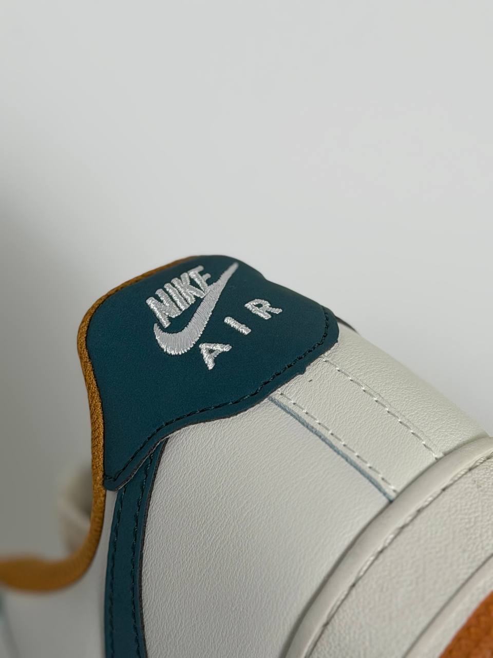 Nike Air Force 1 'Cream Green' | Naranja-Verde-Blanco