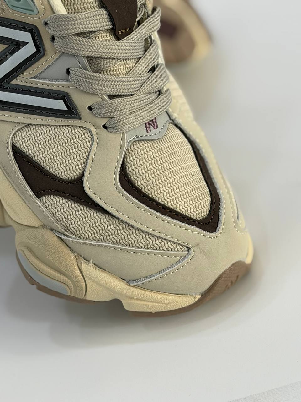 New Balance 9060 “Cocoa” | Beige