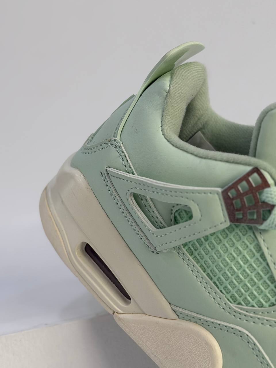 Air Jordan Retro 4 'Seafoam Sail' | Verde