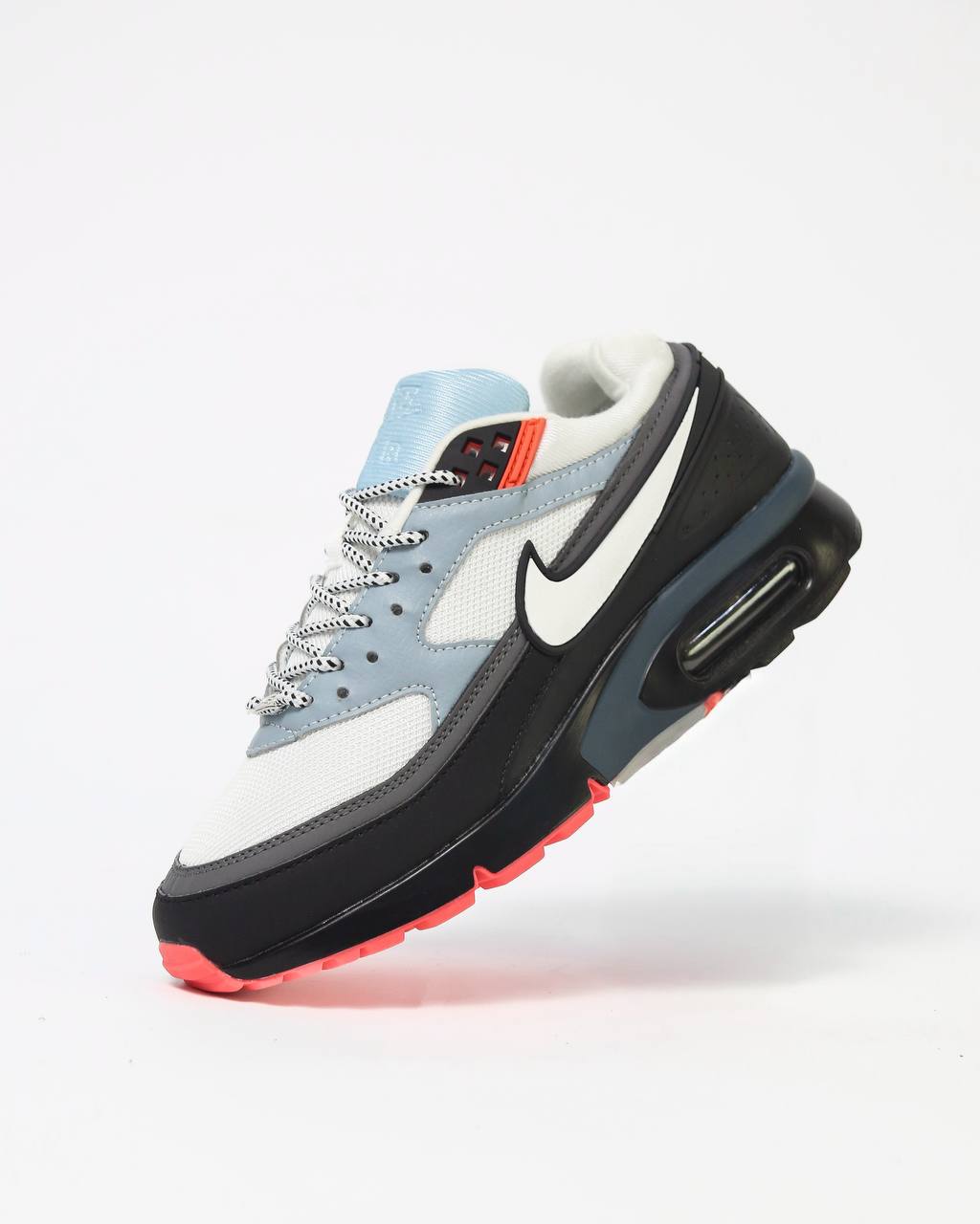 Air Max BW | Negro-Blanco-Rojo
