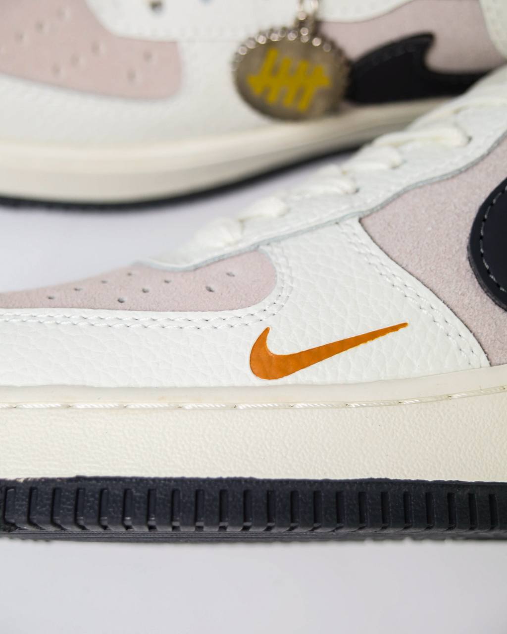 Air force 1 x Undefeated | Beige