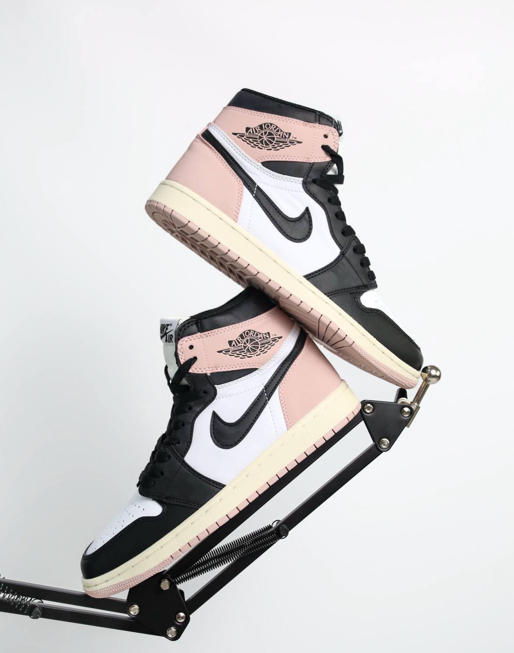 Air Jordan Retro 1 'High OG NRG' | Negro-Blanco-Rosa