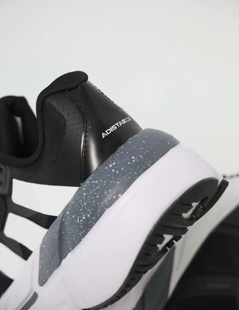 Adidas Adistar CS | Negro - Blanco