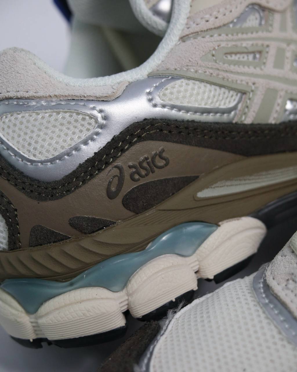 ASICS GEL-NYC Cream | Beige-Marrón