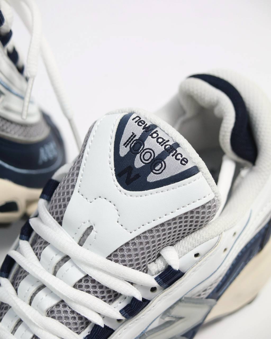 New Balance 1000 Navy Sea Salt | Azul-Blanco