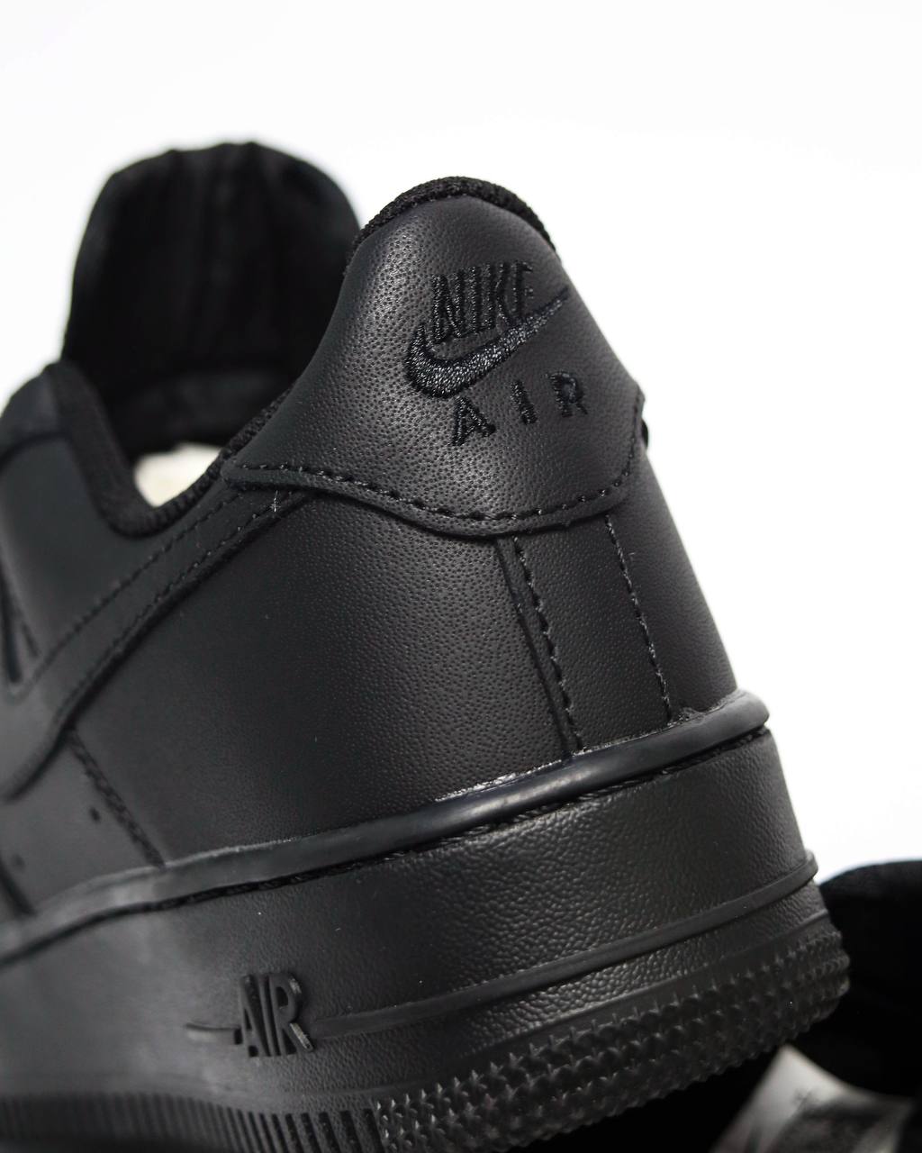 Nike Air Force 1 '07 | Negro