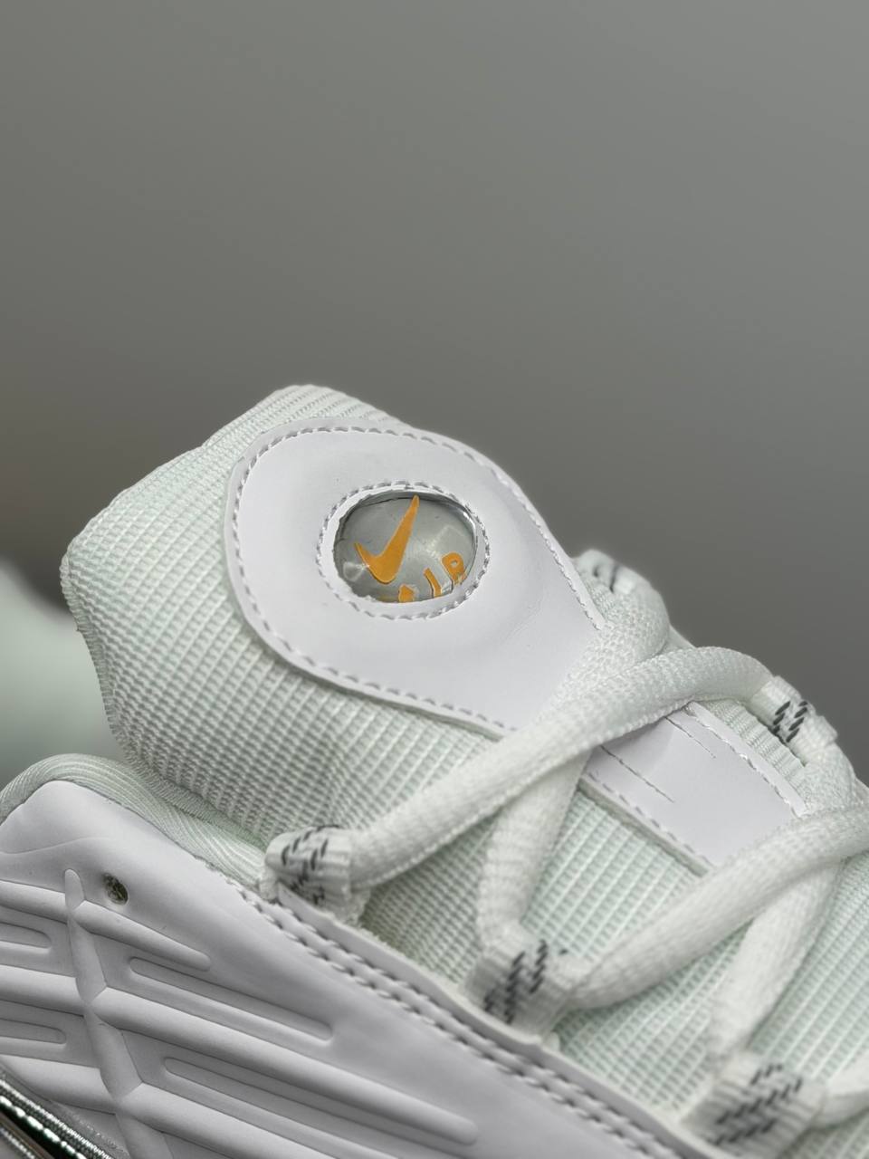 Nike Air Ultra | Blanco-Plateado