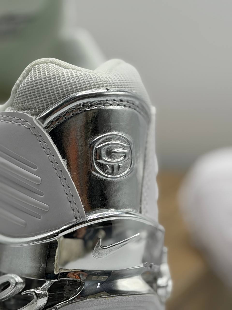 Nike Air Ultra | Blanco-Plateado