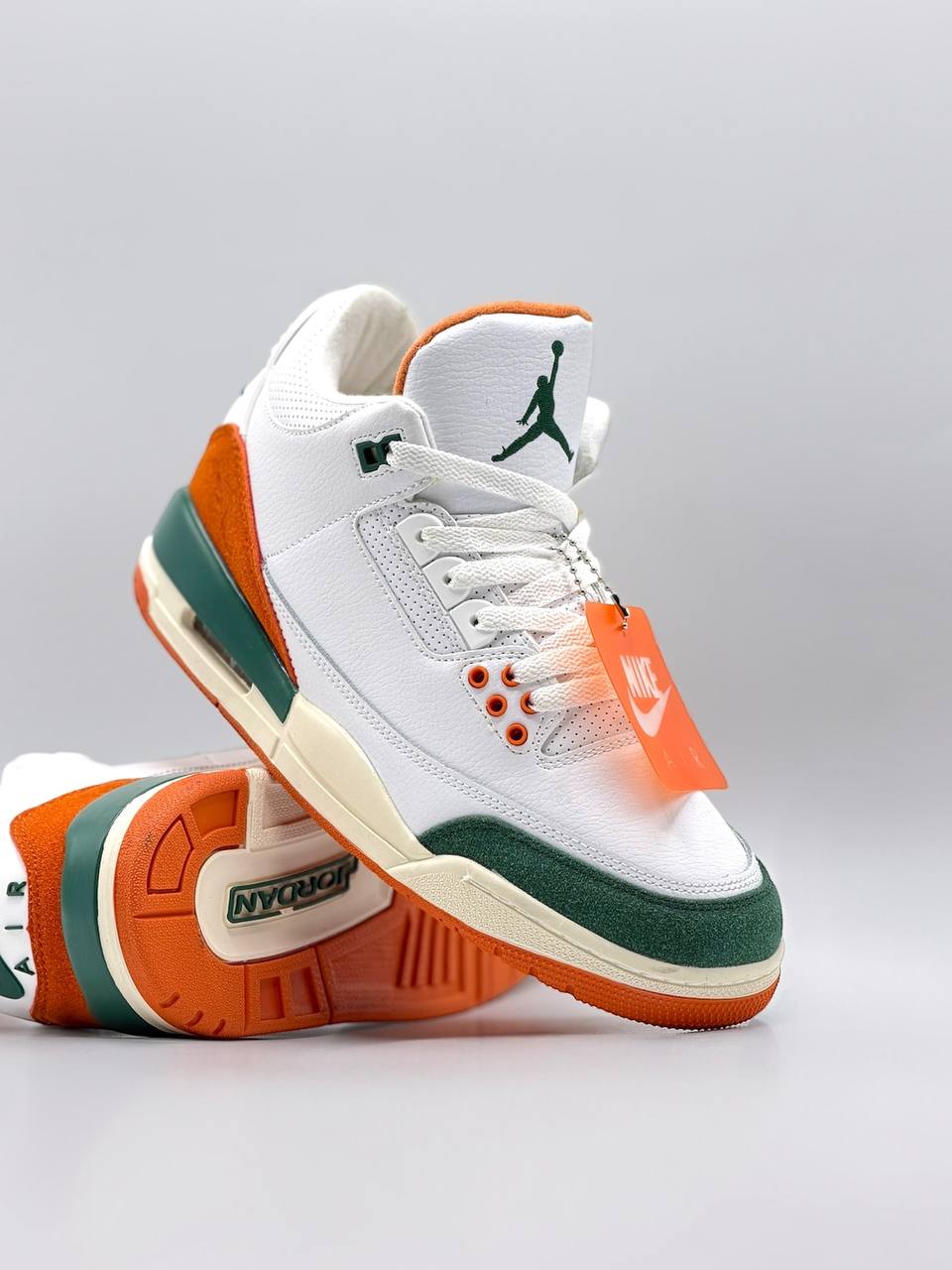 Air Jordan Retro 3 SP SoleFly Miami | Blanco-Naranja-Verde