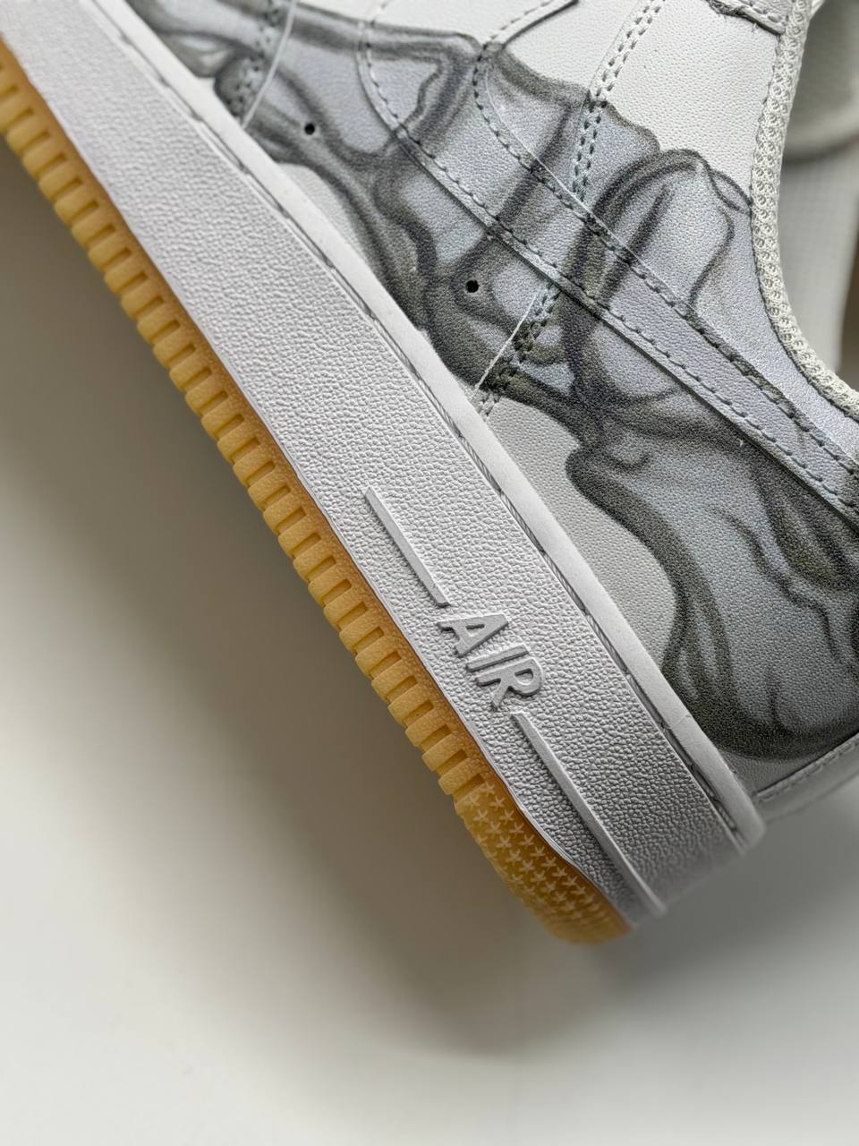 Nike Air Force 1 QS Low Skeleton | Gris-Blanco