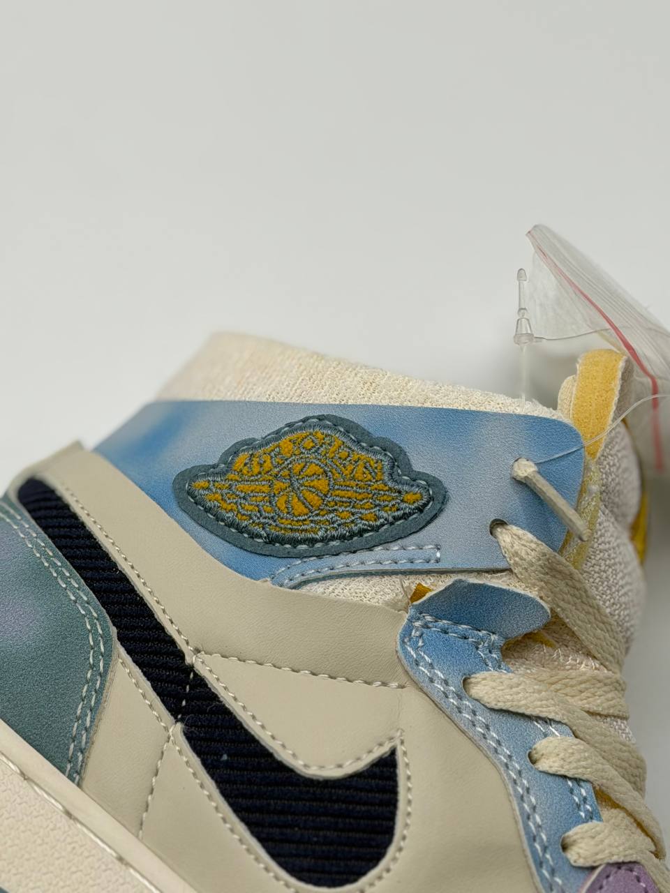 Nike Air Jordan 1 High Zoom Air CMFT Celestine | Beige-Azul-Rosa