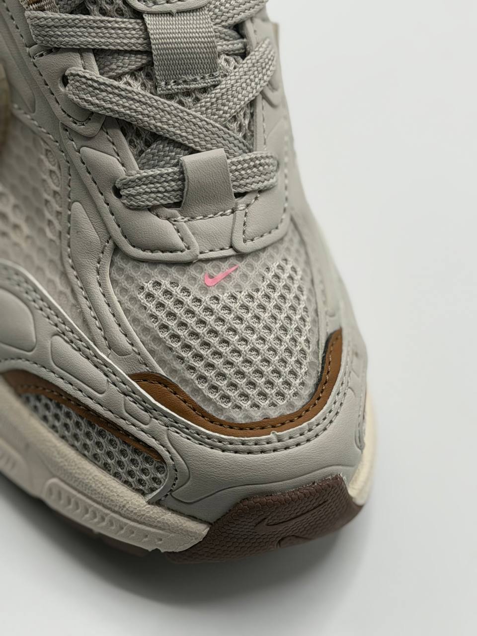 Nike Zoom Vomero 5 Light Bone | Beige-Rosa