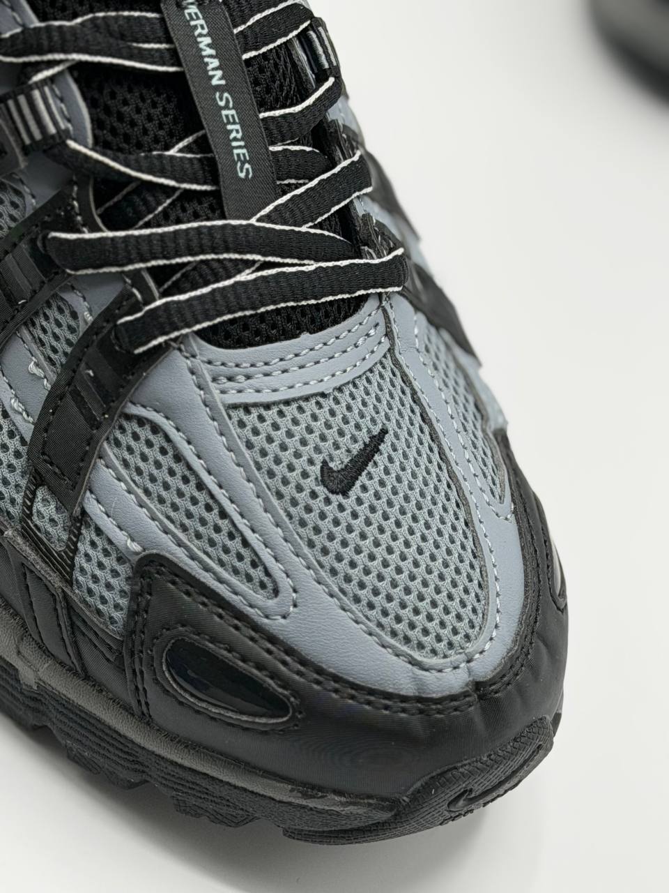 Nike P-6000 Black Cool Grey | Negro-Gris