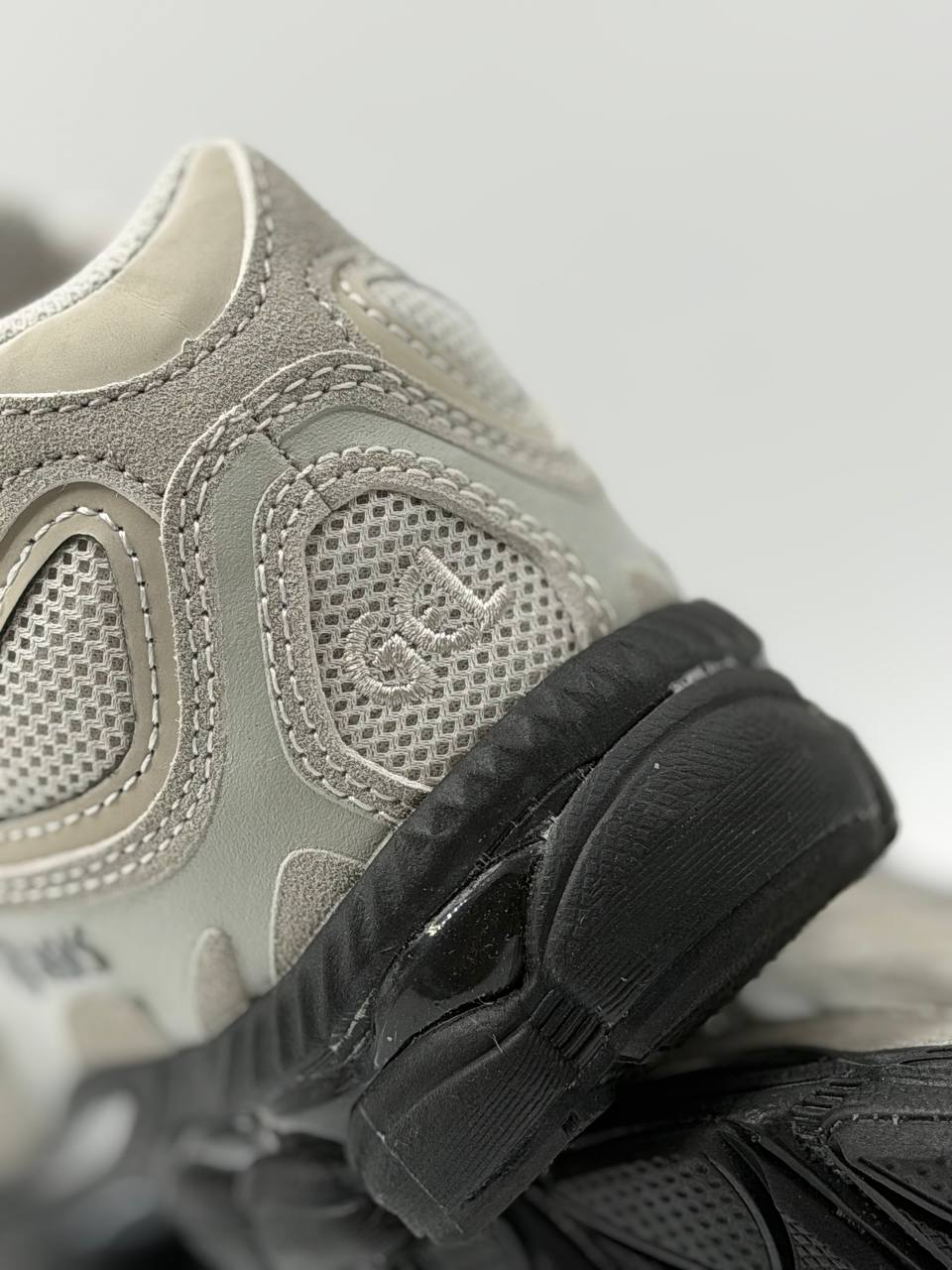 ASICS Gel-NYC Mid Grey Sheet Rock | Gris