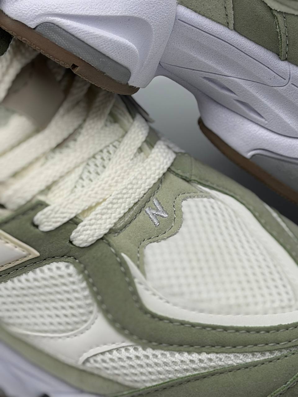 New Balance 9060 “Sage Cream” | Blanco-Verde
