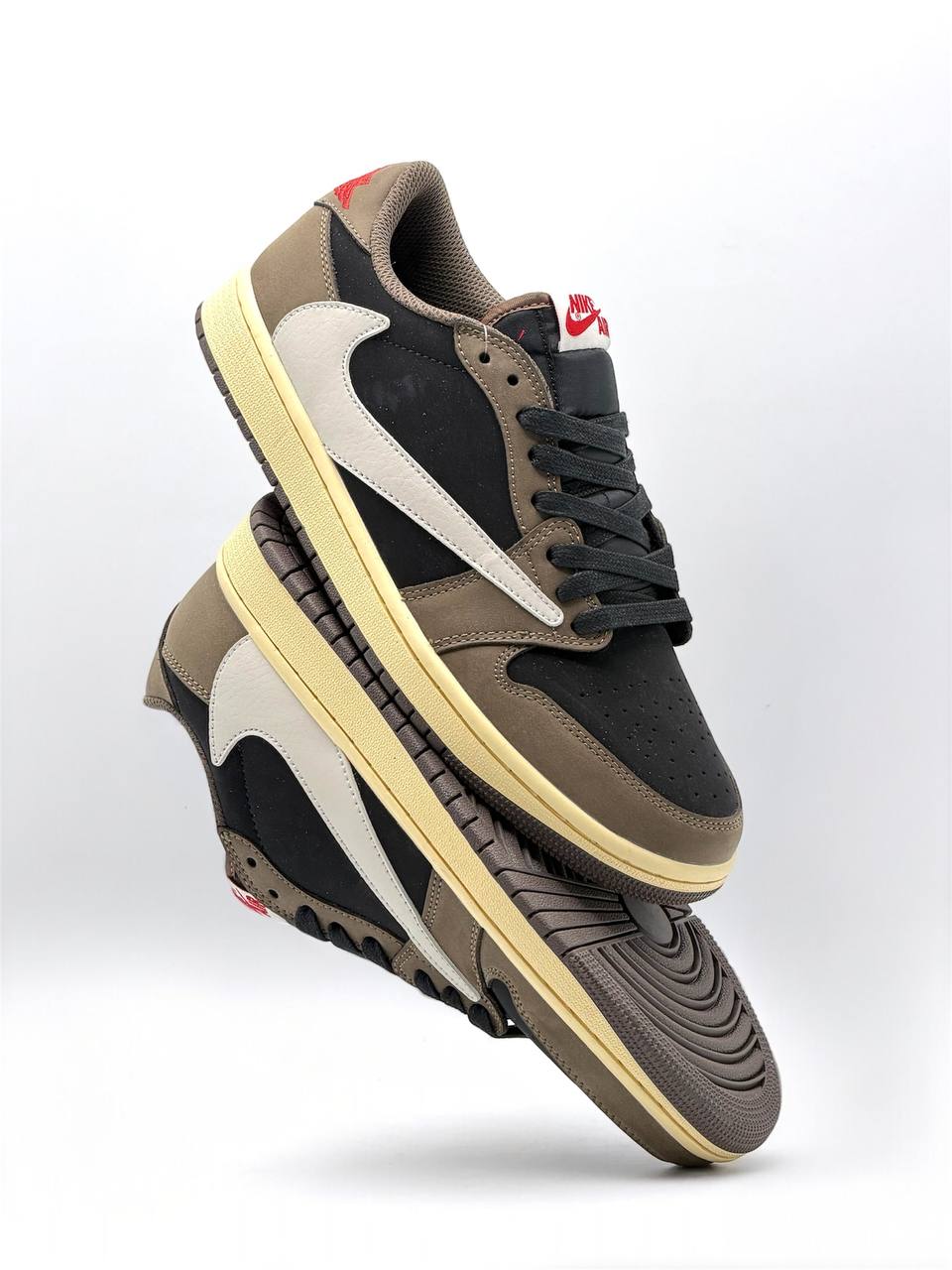 Air Jordan 1 Retro Low OG SP Travis Scott Mocha | Marrón-Negro
