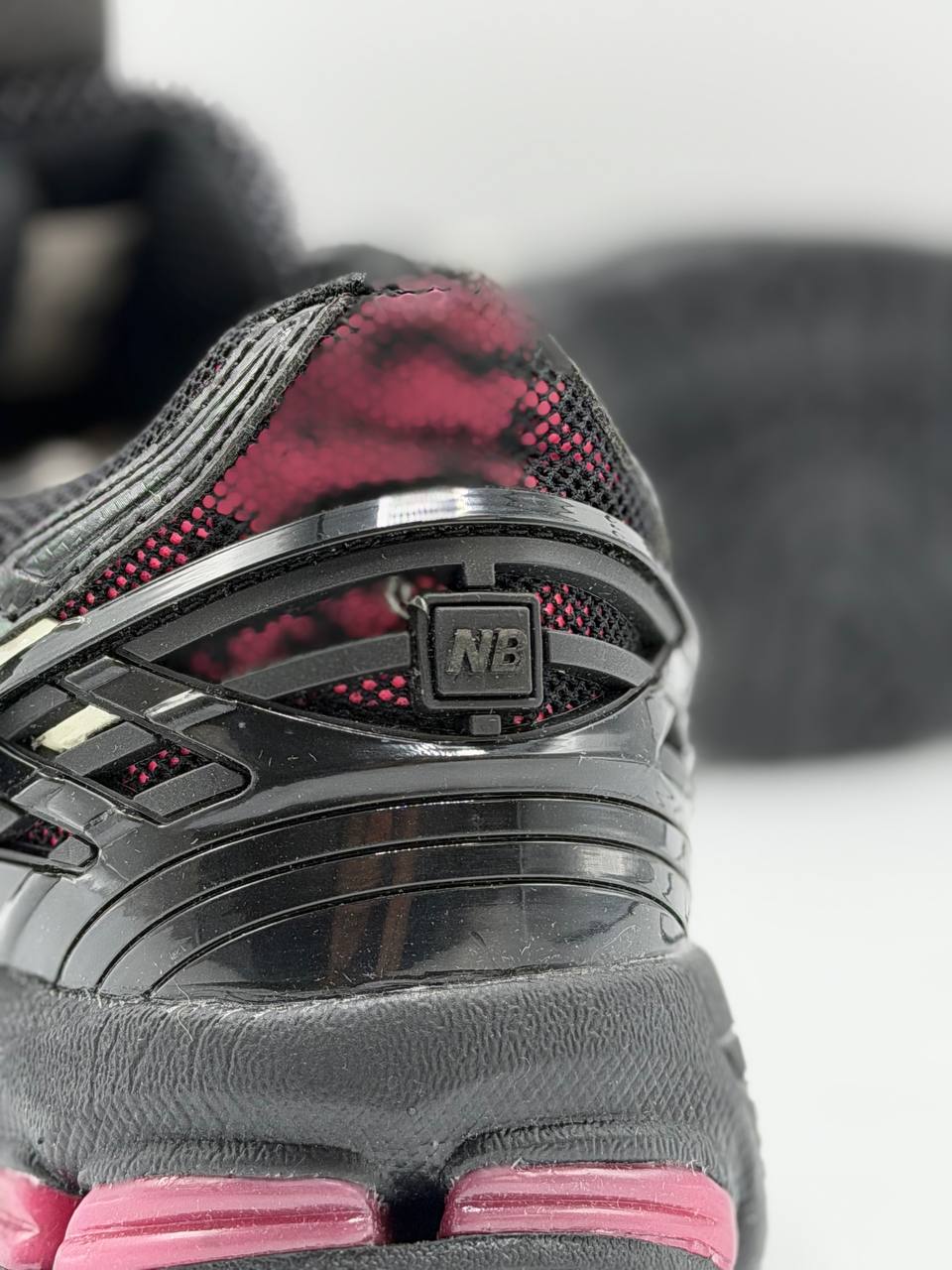 New Balance 1906r | Negro-Púrpura
