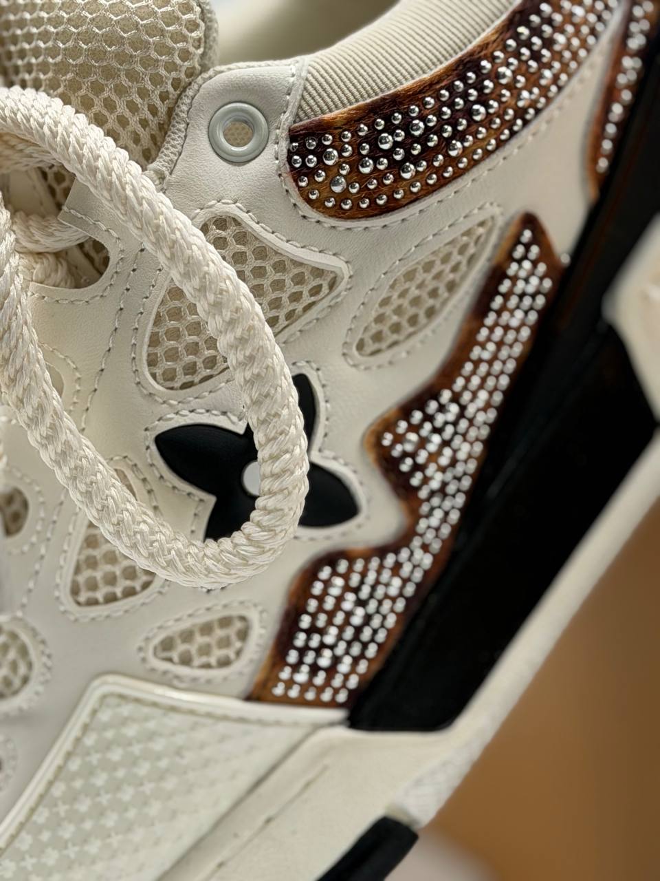 Louis Vuitton Skate “Leopard Pearl” | Beige-Marrón