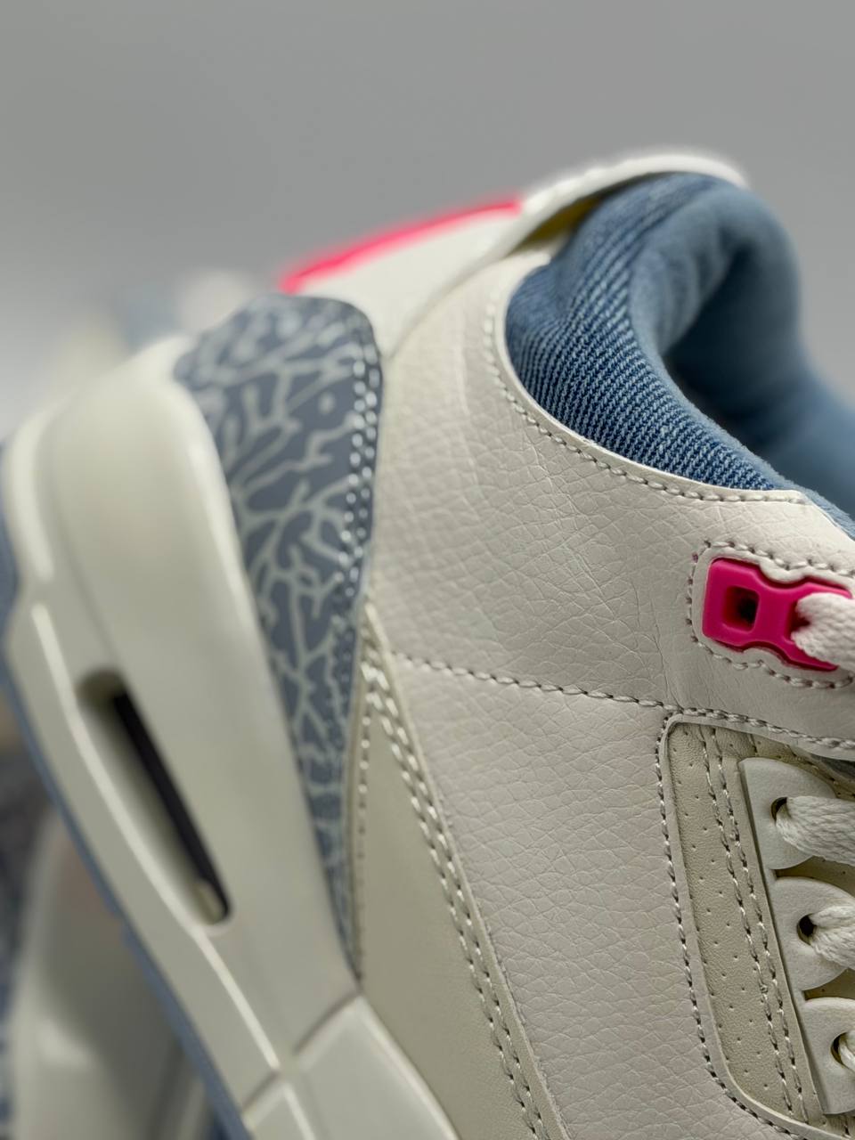 Air Jordan 3 Retro “Cobalt Bliss” | Blanco-Azul-Rosa