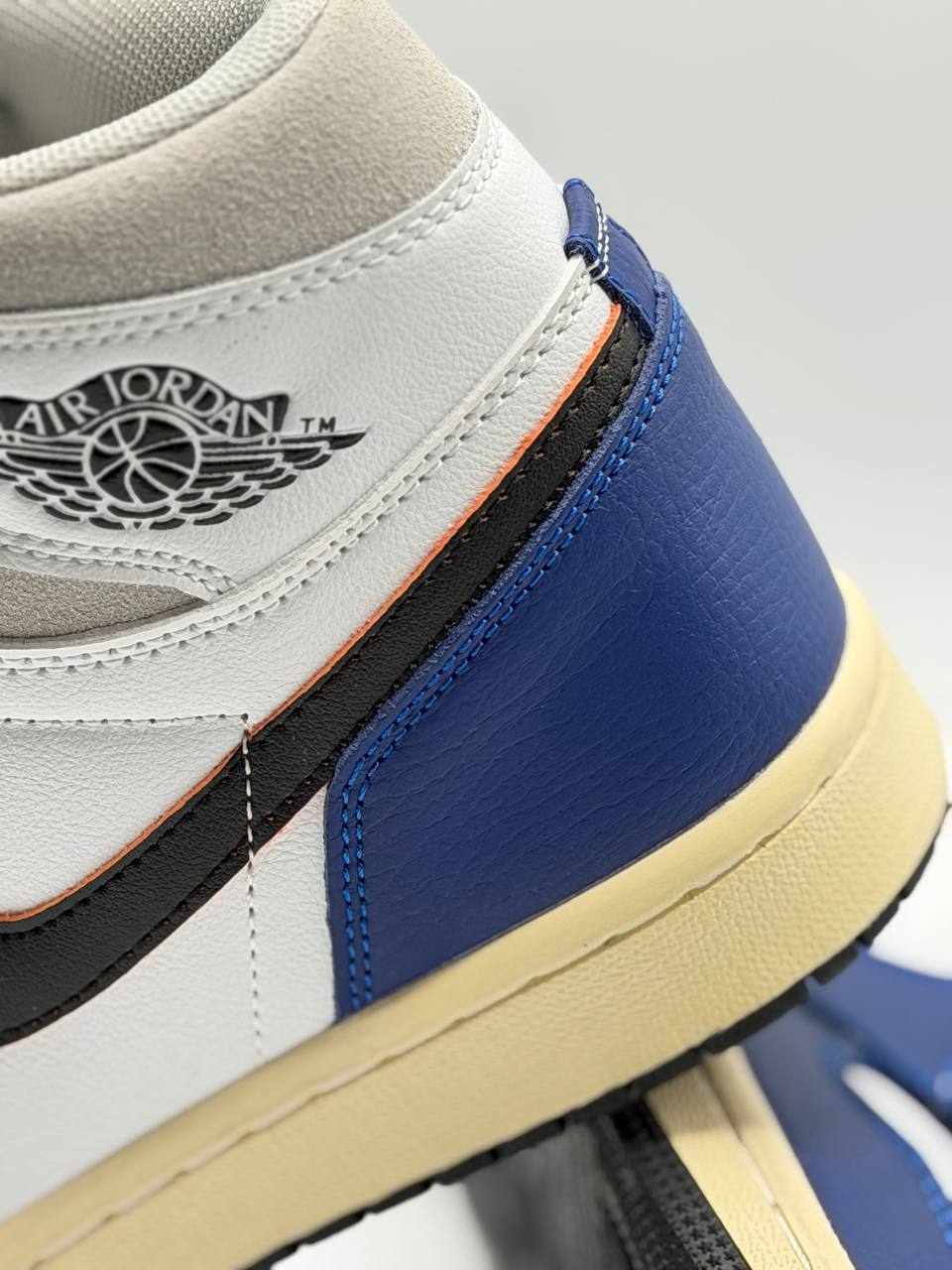 Air Jordan 1 Retro High OG 'Rare Air' | Blanco-Azul