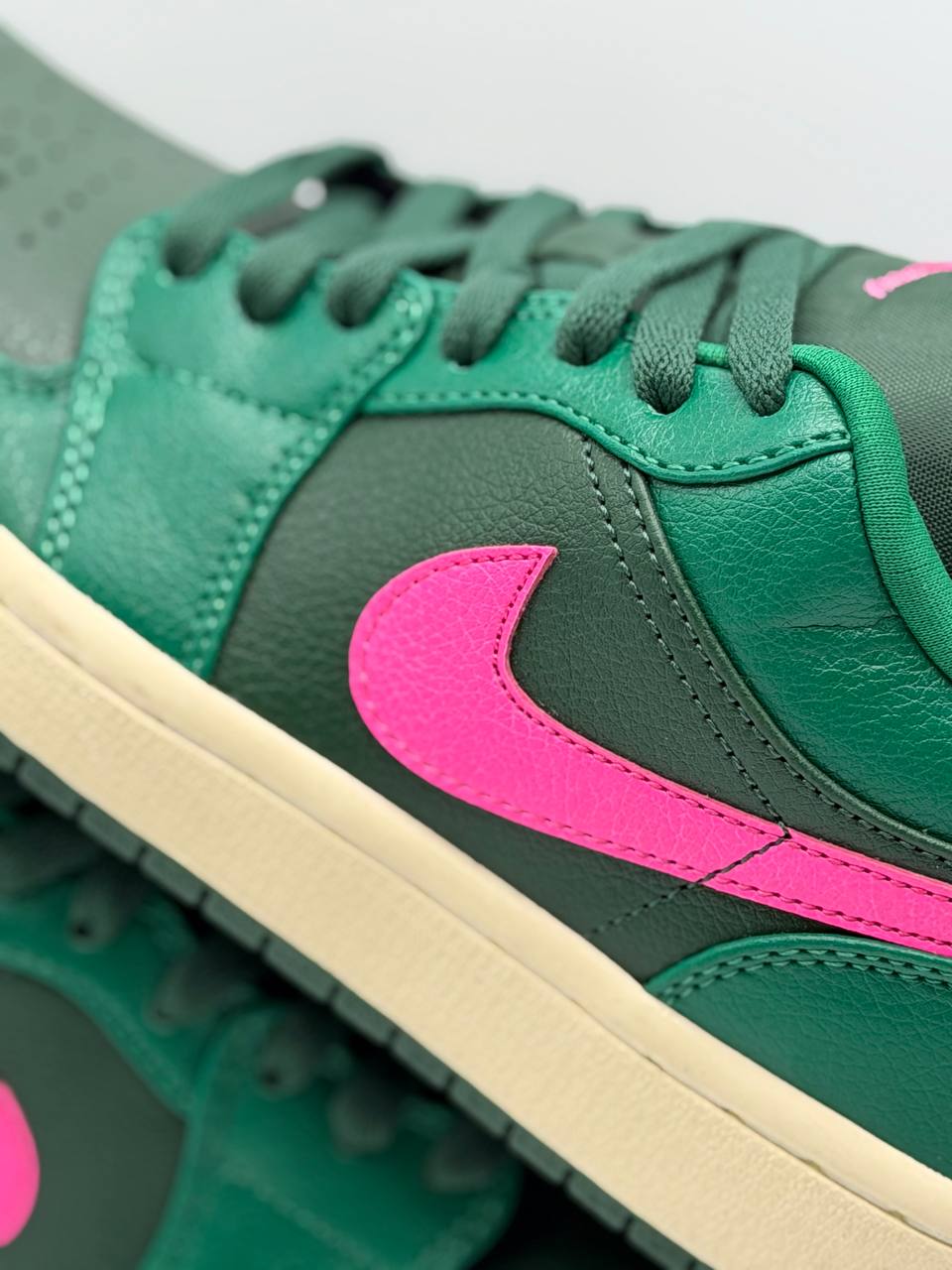 Jordan 1 Low Watermelon | Verde-Rosa