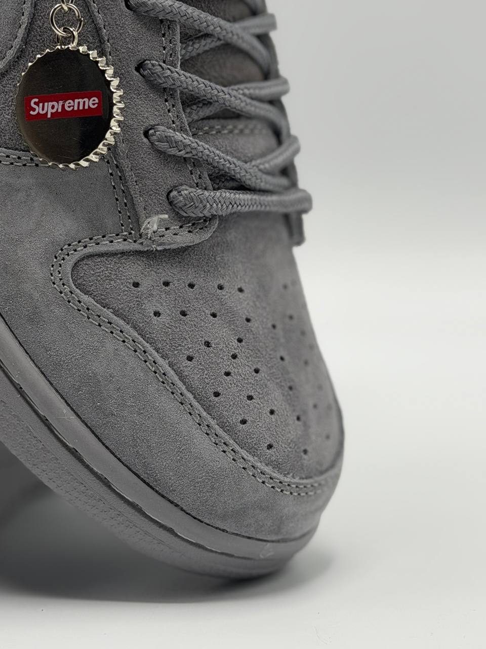 Nike Sb Dunk Low Supreme | Gris