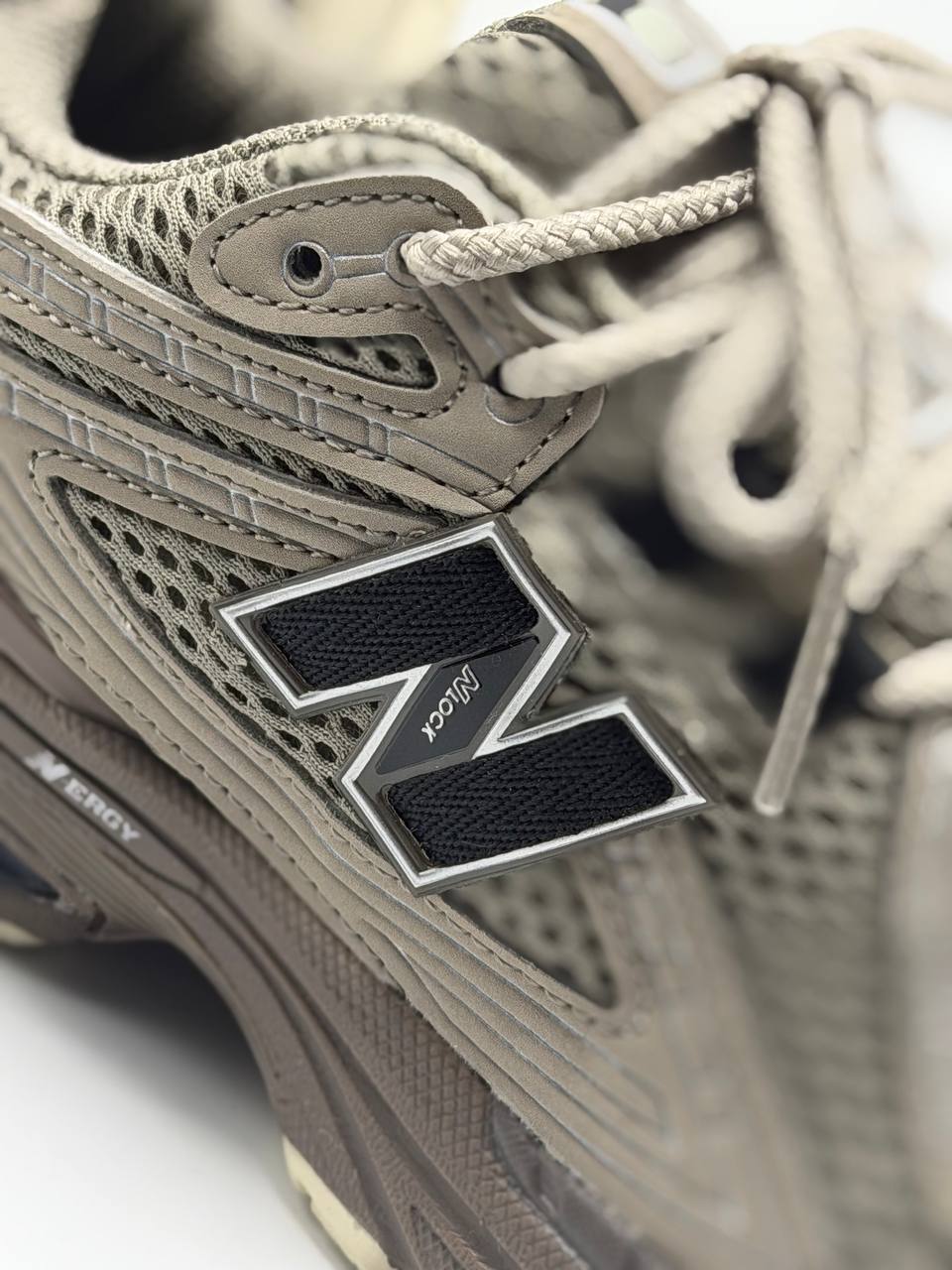 New Balance 1906r Arid Stone | Beige
