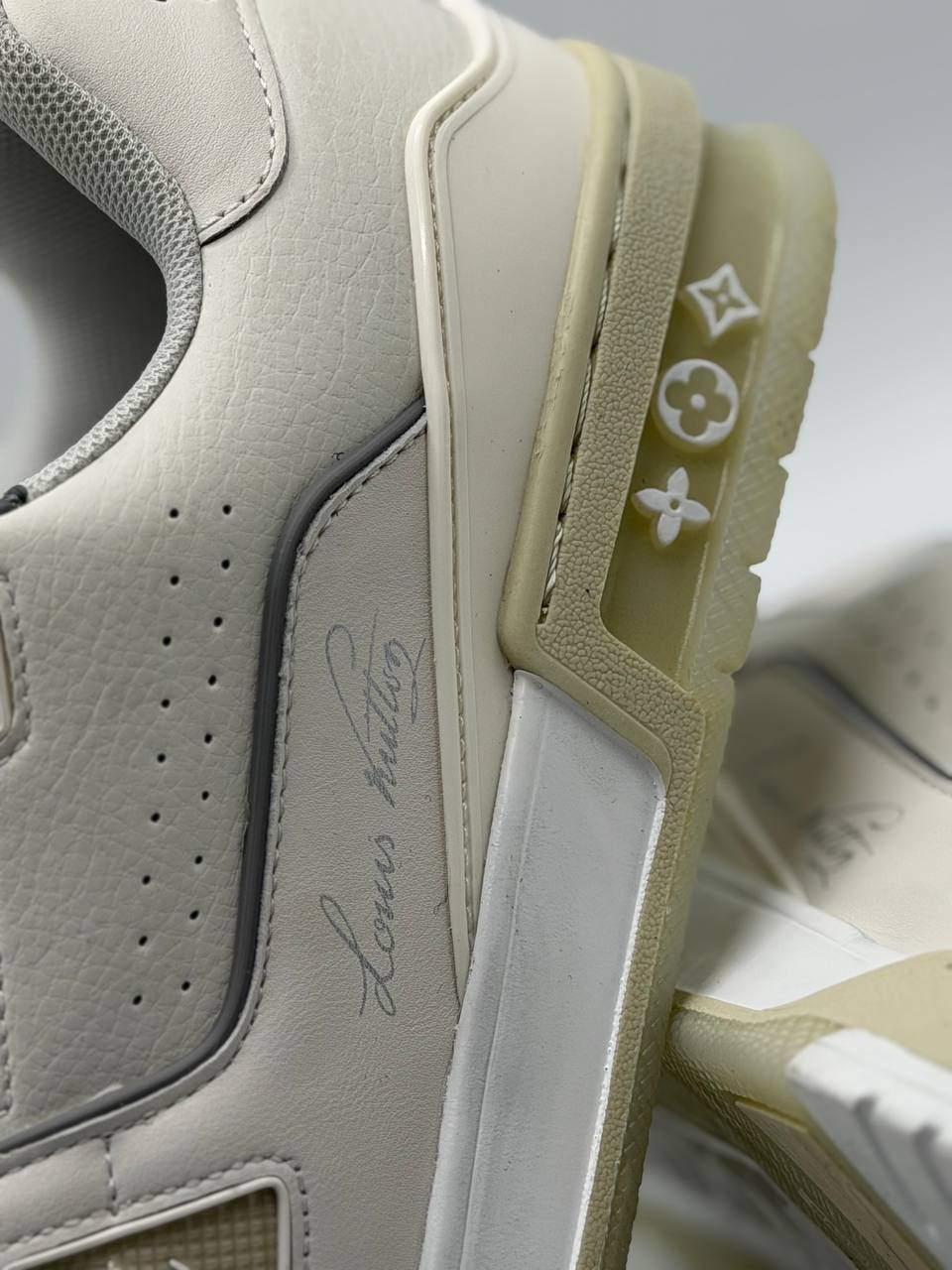 Louis Vuitton Trainer  | Beige-Blanco |