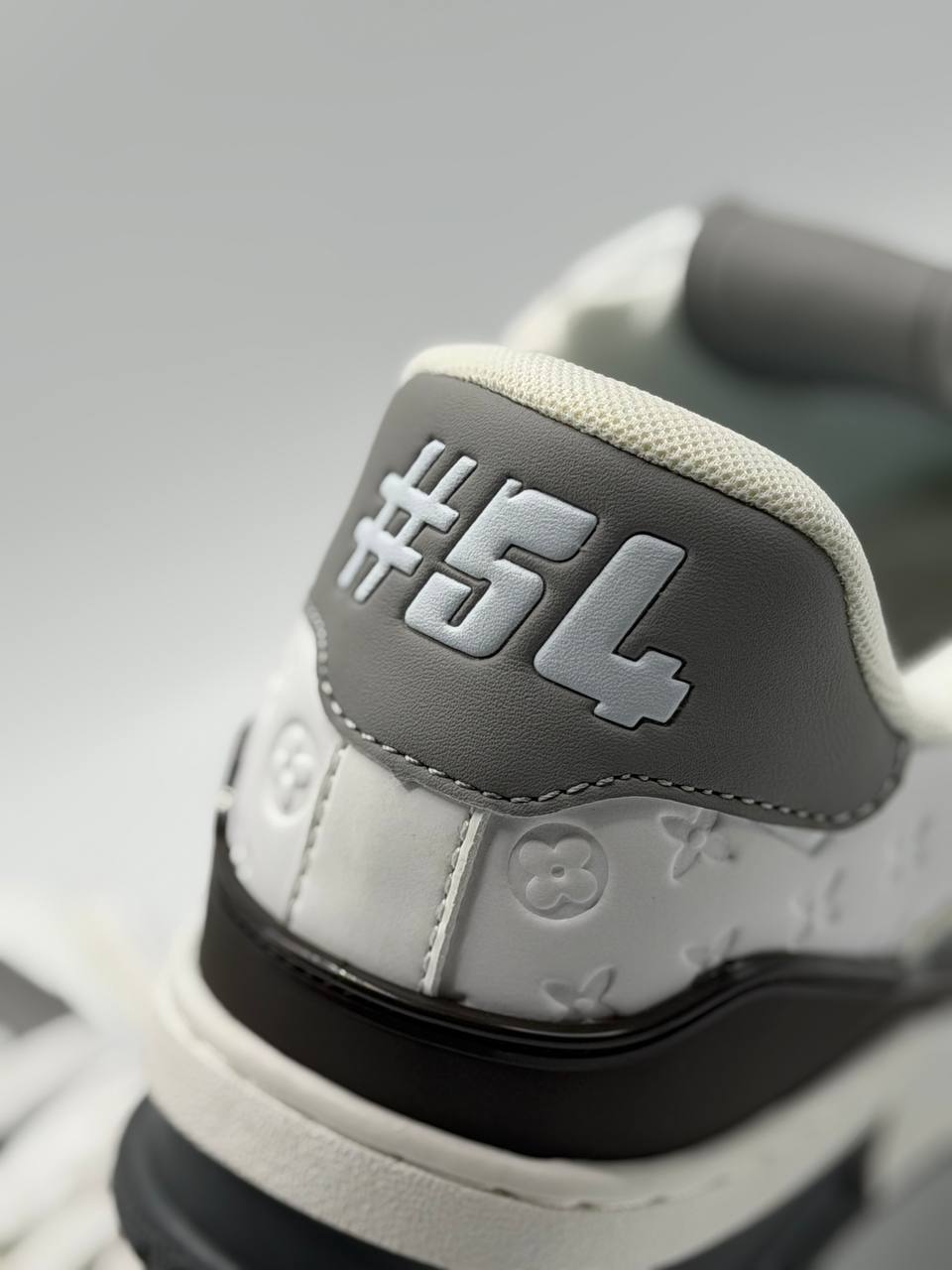 Louis Vuitton Trainer Monogram Denim  | Gris-Blanco |