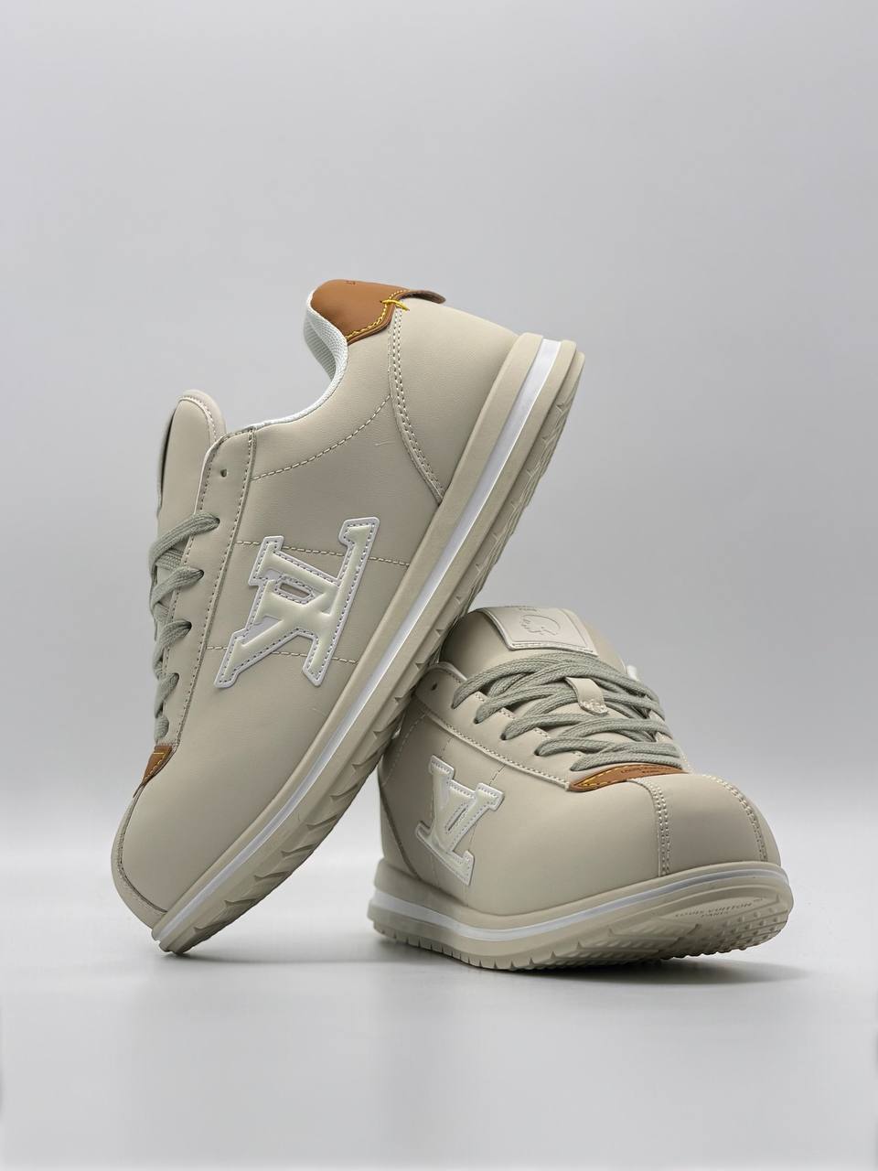Louis Vuitton ButterSoft  | Beige |
